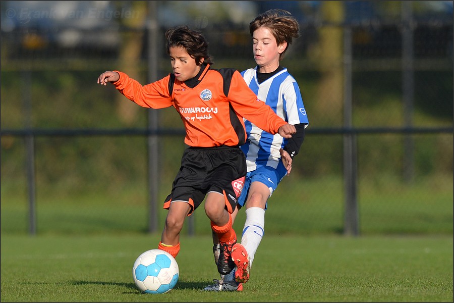 FC Den Bosch - De Jong Academy (D<12) 14 oktober 2012)F04_8864.jpg