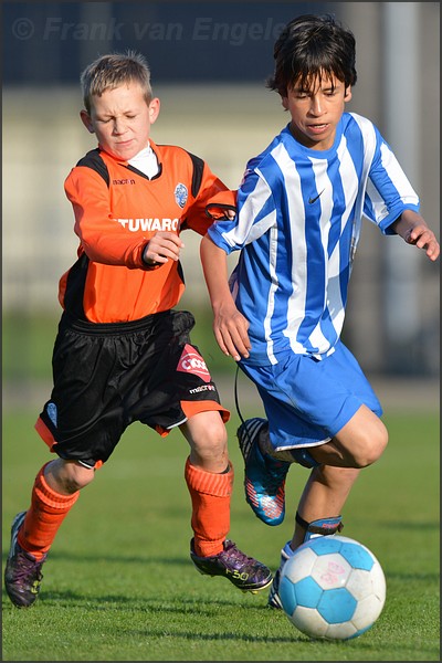 FC Den Bosch - De Jong Academy (D<12) 14 oktober 2012)F04_8897.jpg