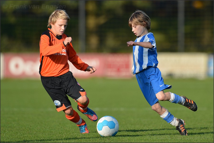 FC Den Bosch - De Jong Academy (D<12) 14 oktober 2012)F04_8941.jpg