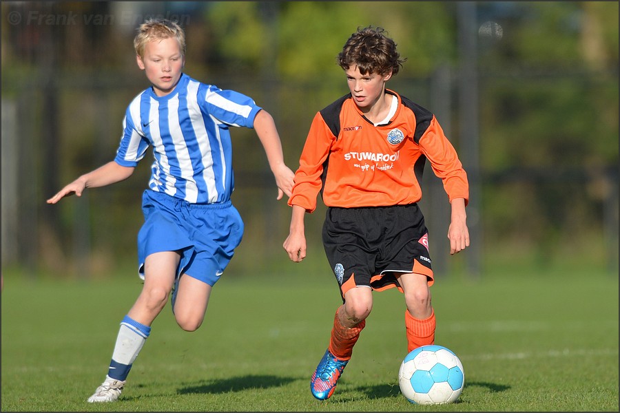 FC Den Bosch - De Jong Academy (D<12) 14 oktober 2012)F04_8948.jpg