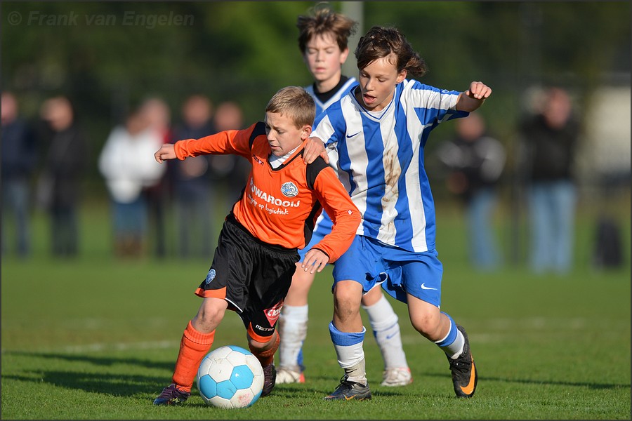 FC Den Bosch - De Jong Academy (D<12) 14 oktober 2012)F04_8980.jpg