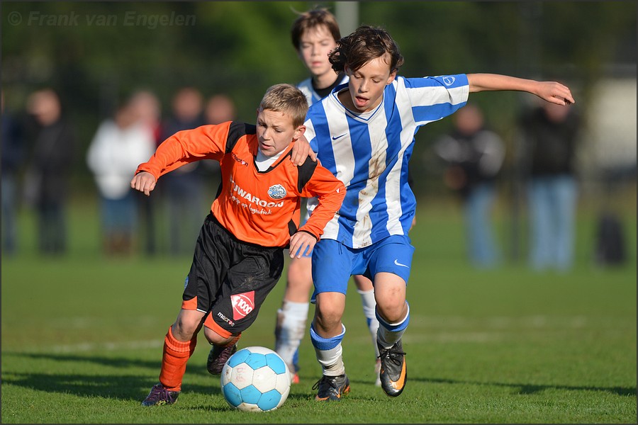 FC Den Bosch - De Jong Academy (D<12) 14 oktober 2012)F04_8981.jpg