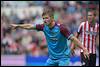 31-08-2014: Voetbal: PSV v Vitesse: Eindhoven
(L-R) Jan-Arie van der Heijden of Vitesse, Luuk de Jong of PSV - fe1408310247.jpg