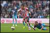 31-08-2014: Voetbal: PSV v Vitesse: Eindhoven
(L-R) Memphis Depay of PSV, Guram Kashia of Vitesse - fe1408310591.jpg