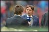 05-10-2014: Voetbal: PSV v Excelsior: Eindhoven
(L-R) Toine van Peperstraten of Fox Sports, coach Phillip Cocu of PSV - fe1410050008.jpg