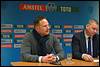 (L-R) coach Wilfred van Leeuwen of VVSB, press chief Edwin Smolders of FC Den Bosch - fe1602031061.jpg