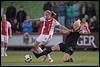 (L-R) Lois Oudemast of Ajax, Aaike Verschoor of Telstar - fe1605130647.jpg